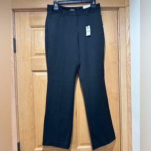 Express editor barely boot black 8S NWT